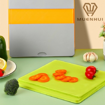 MUENHUI Wholesale High Quality Plastic Chopping Board With Container Tray