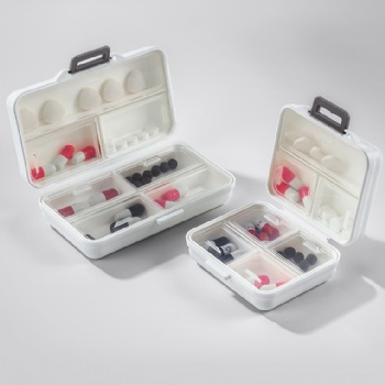  MUENHUI Weekly Plastic Pill Storage Case with Compartment	