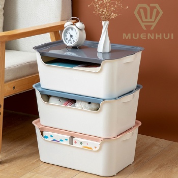  MUENHUI Big Capacity Plastic Storage Bins	